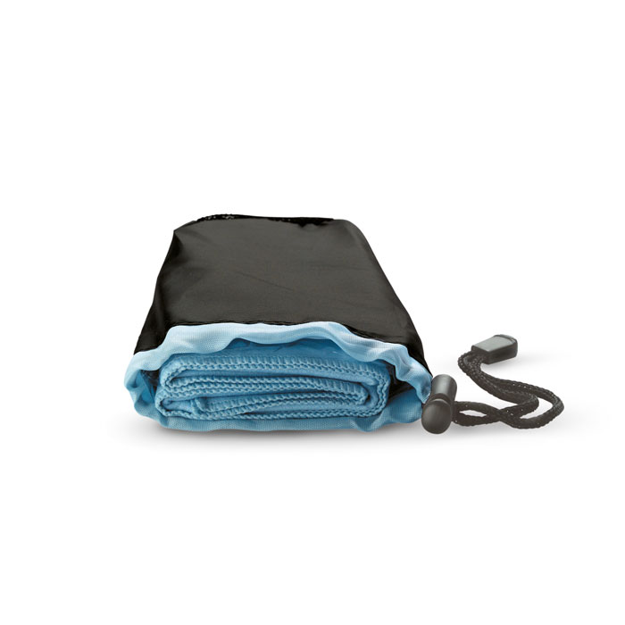 Sport towel in nylon pouch with logo printing