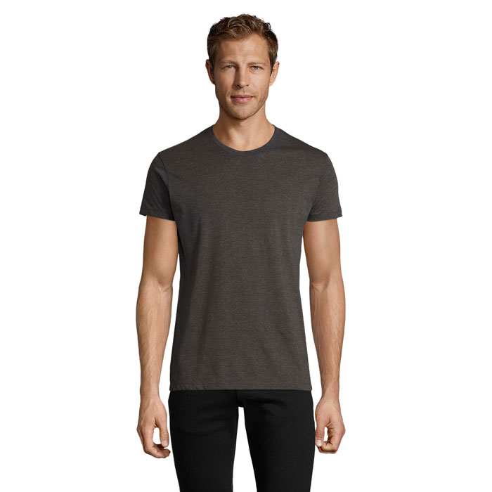 Men's fitted t-shirt 150g with your logo